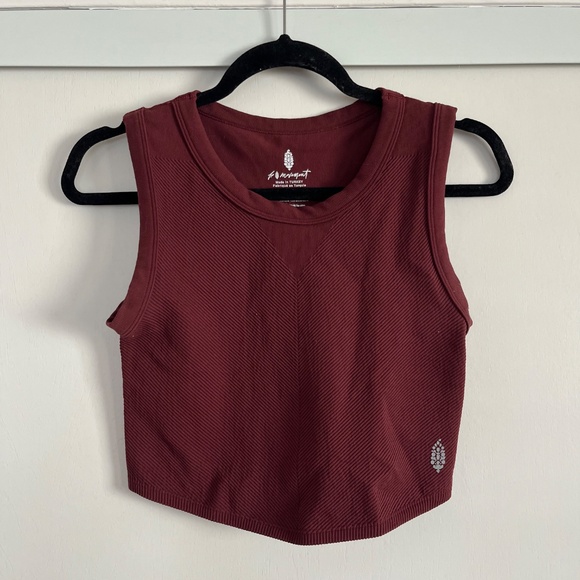 Free Throw Muscle Tank - Picture 2 of 5